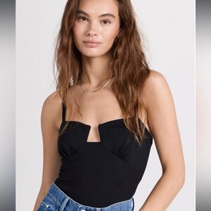 Susana Monaco Angled Wire Top 6” - Black, Medium